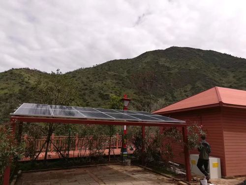 último caso de la compañía sobre 15 conjuntos de sistemas de generación de energía solar fuera de la red de 5000 vatios en Shangri La, China
